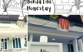 Bonda Lilik Homestay